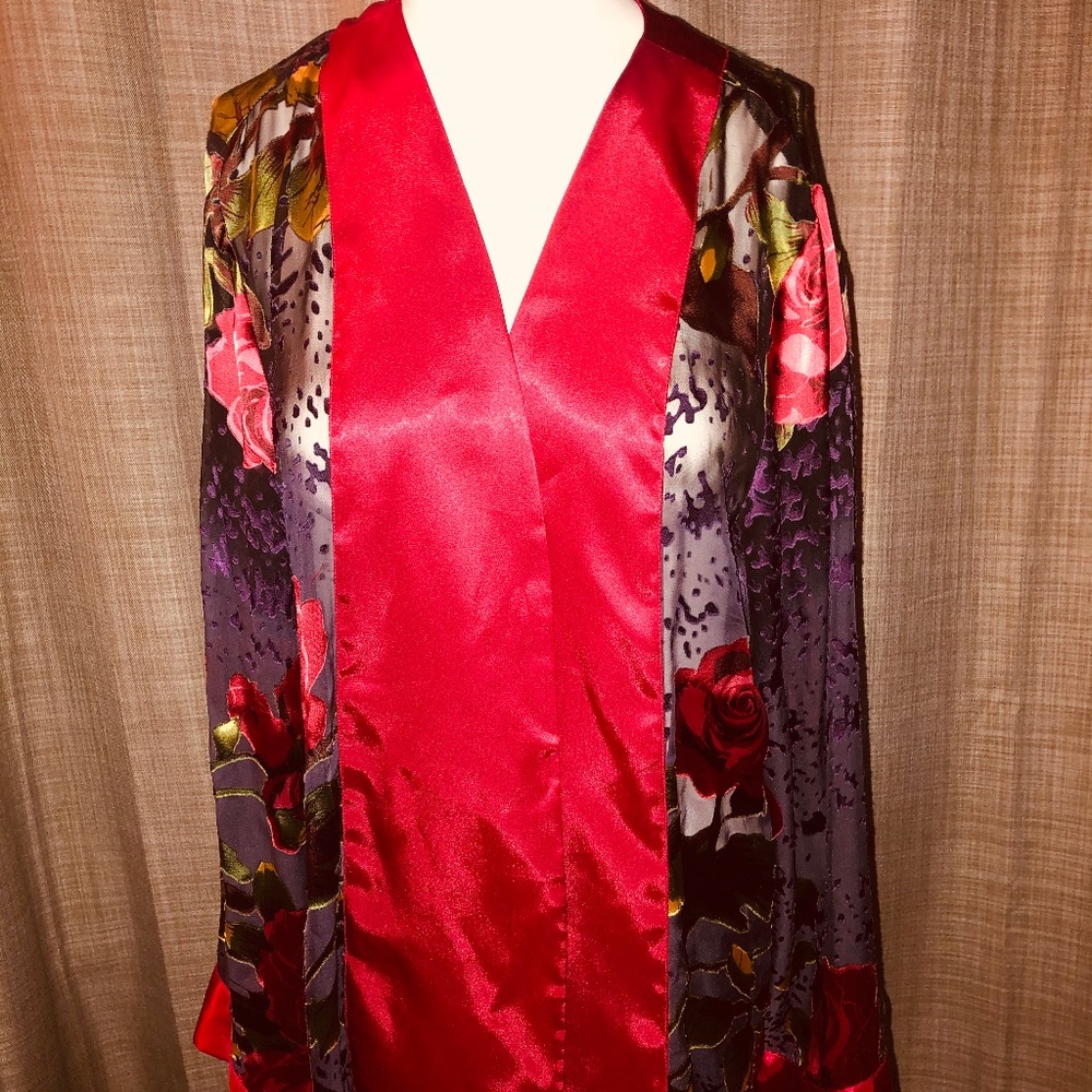 Flowered Night Jacket